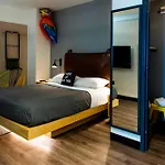 Moxy New Orleans Downtown/French Quarter Area