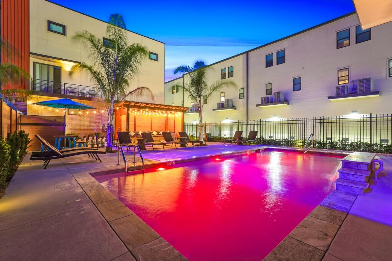 Amazing New Construction With Balconies Holiday home New Orleans