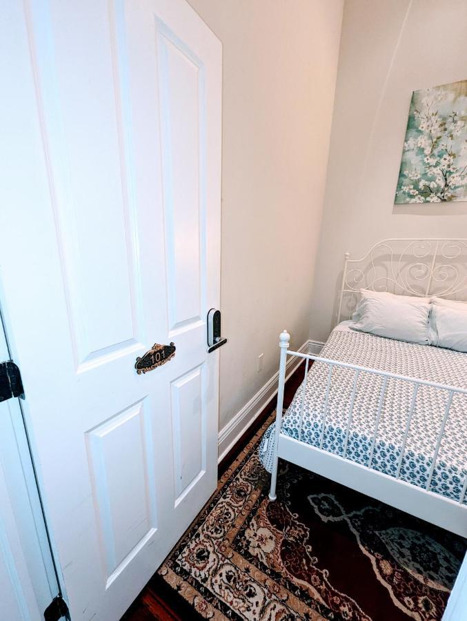 Homestay Royal New Orleans