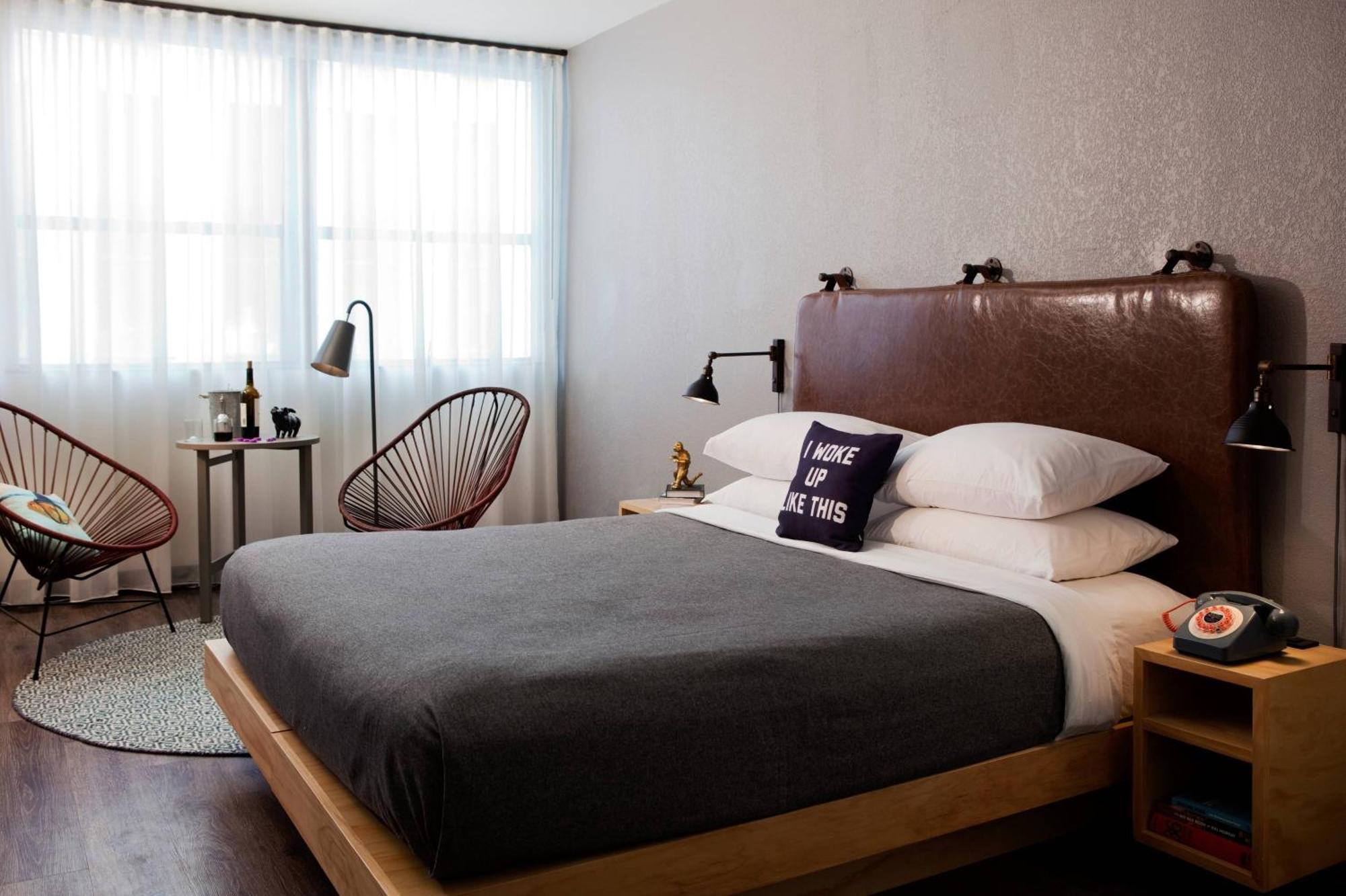 Moxy Downtown/french Quarter Area Hotel 4*