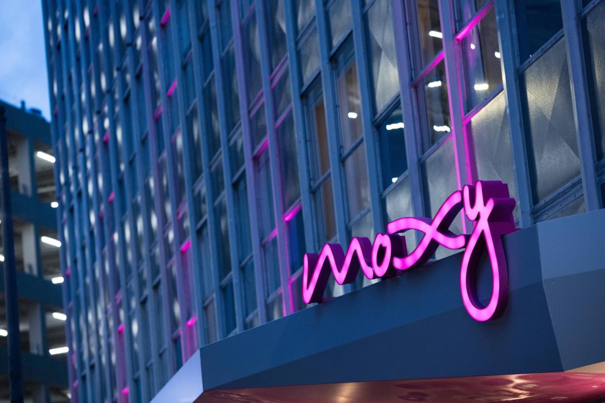 Moxy Downtown/french Quarter Area