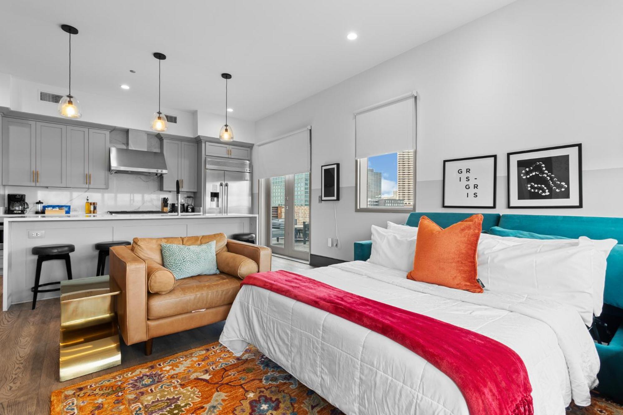 888 Baronne New Orleans