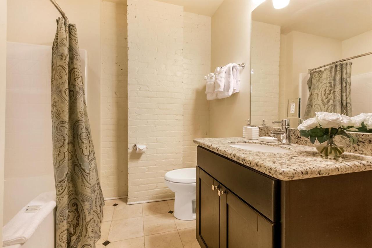 Stunning With Luxury Amenities Aparthotel New Orleans