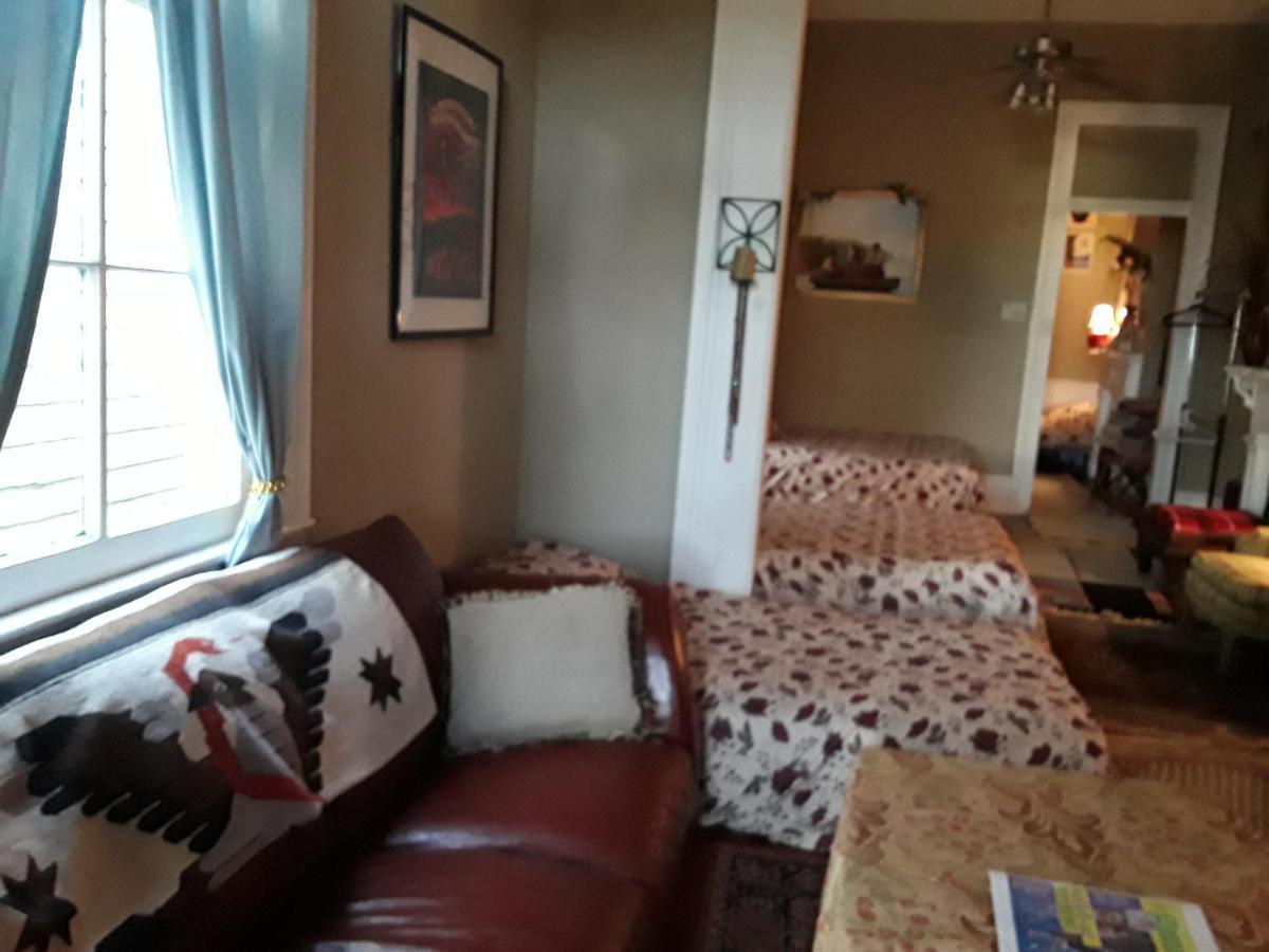 Creole Victorian For Groups Large And Small * New Orleans