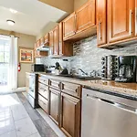 Gorgeous 3Br Urban Retreat
