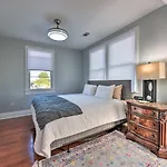 Charming New Orleans Home With Gazebos!
