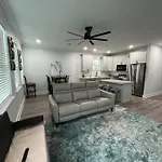 Bywater St Claude Area With New Orleans Charm! 3 Miles From The French Quarter