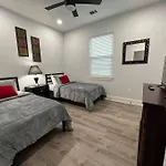 Bywater St Claude Area With New Orleans Charm! 3 Miles From The French Quarter