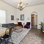 3Bd Home Steps To Saint Charles Gated Parking