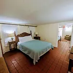 The Esplanade Guesthouse Mansion