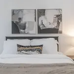 Luxury 6 Bedroom Oasis