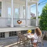 Amazing 3Br Cottage Off St Charles With Pool
