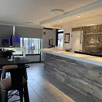 Hotel 10 Extended Stay