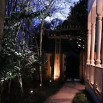 4 Bedroom Celebrity House Next To French Qt