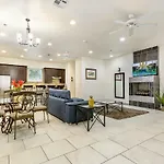 Inviting 3Br Condo Steps From St Charles Ave