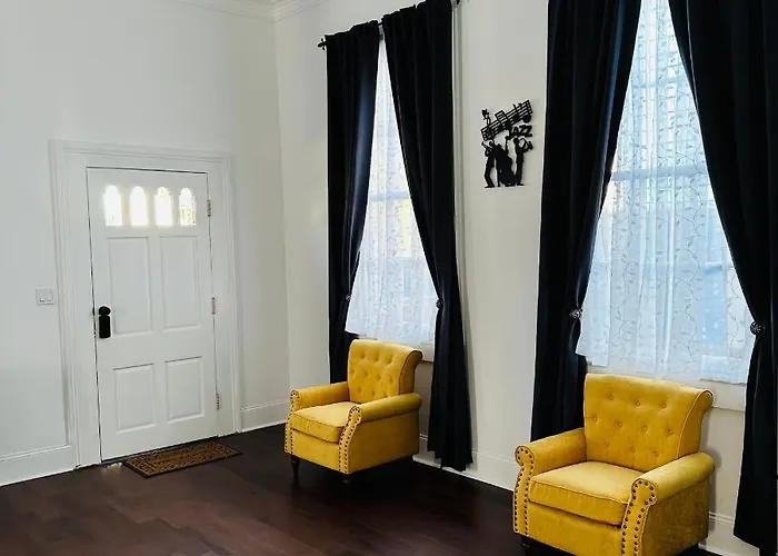 Endless Story Magazine Suite Walk French Quarter