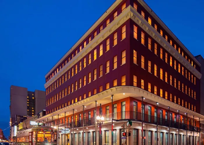 Courtyard By Marriott New Orleans Downtown Near The French Quarter