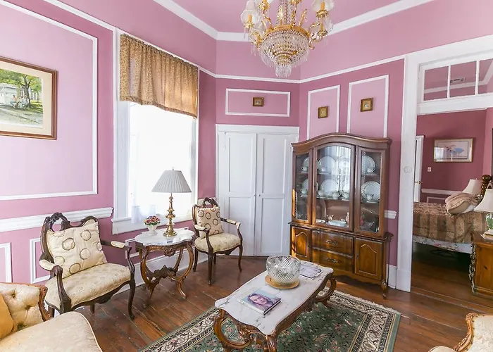 Mag\'S Guest House