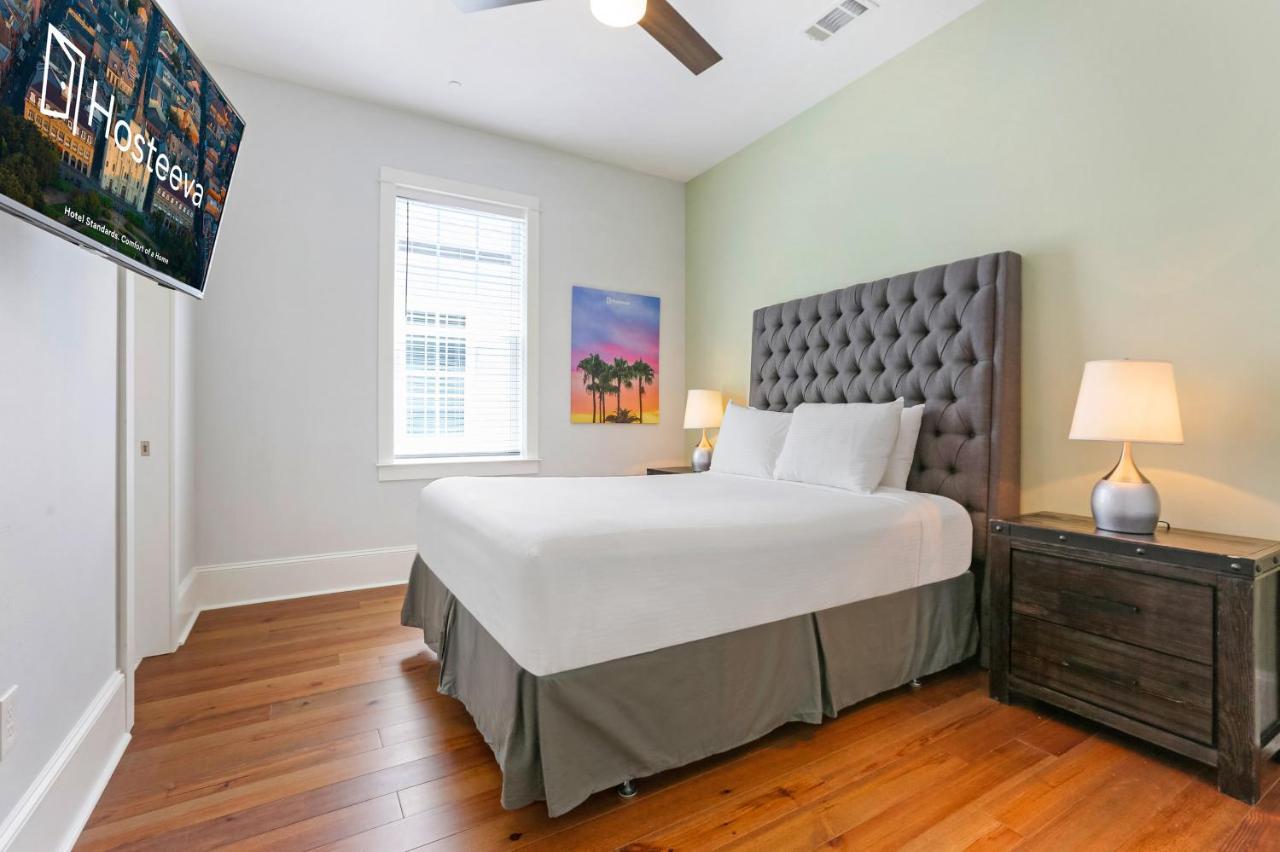 Hosteeva Brand New With A Pool Steps To St Charles Ave Apartment