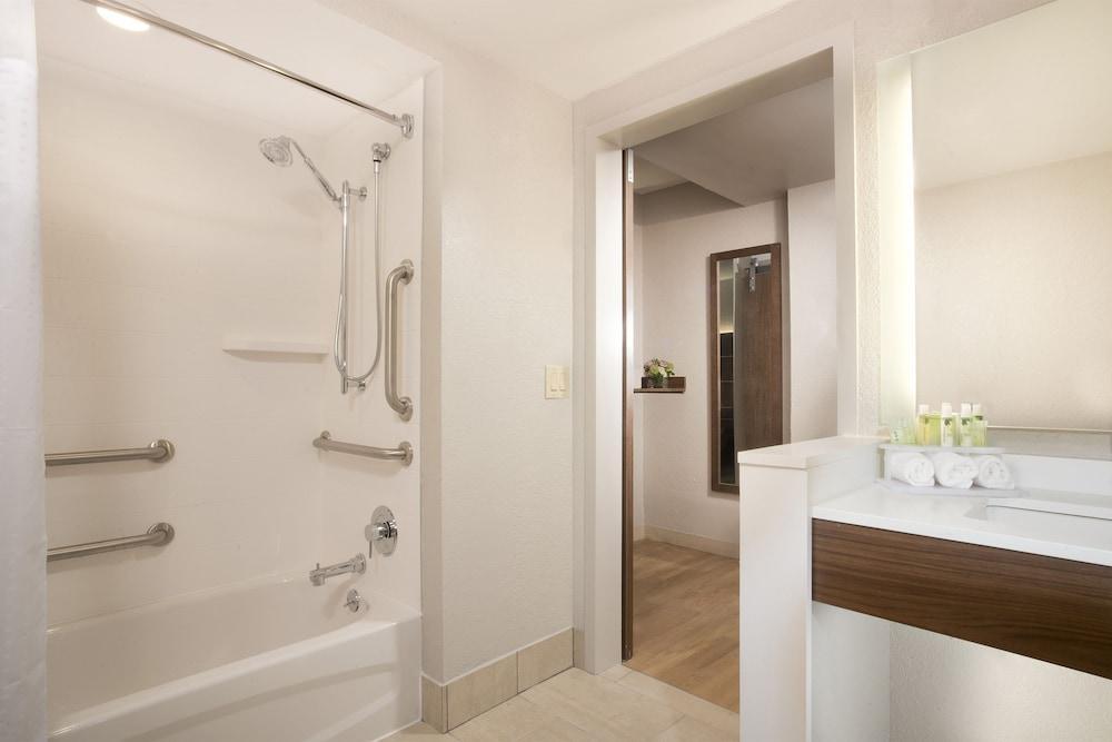 Express Downtown By Ihg New Orleans