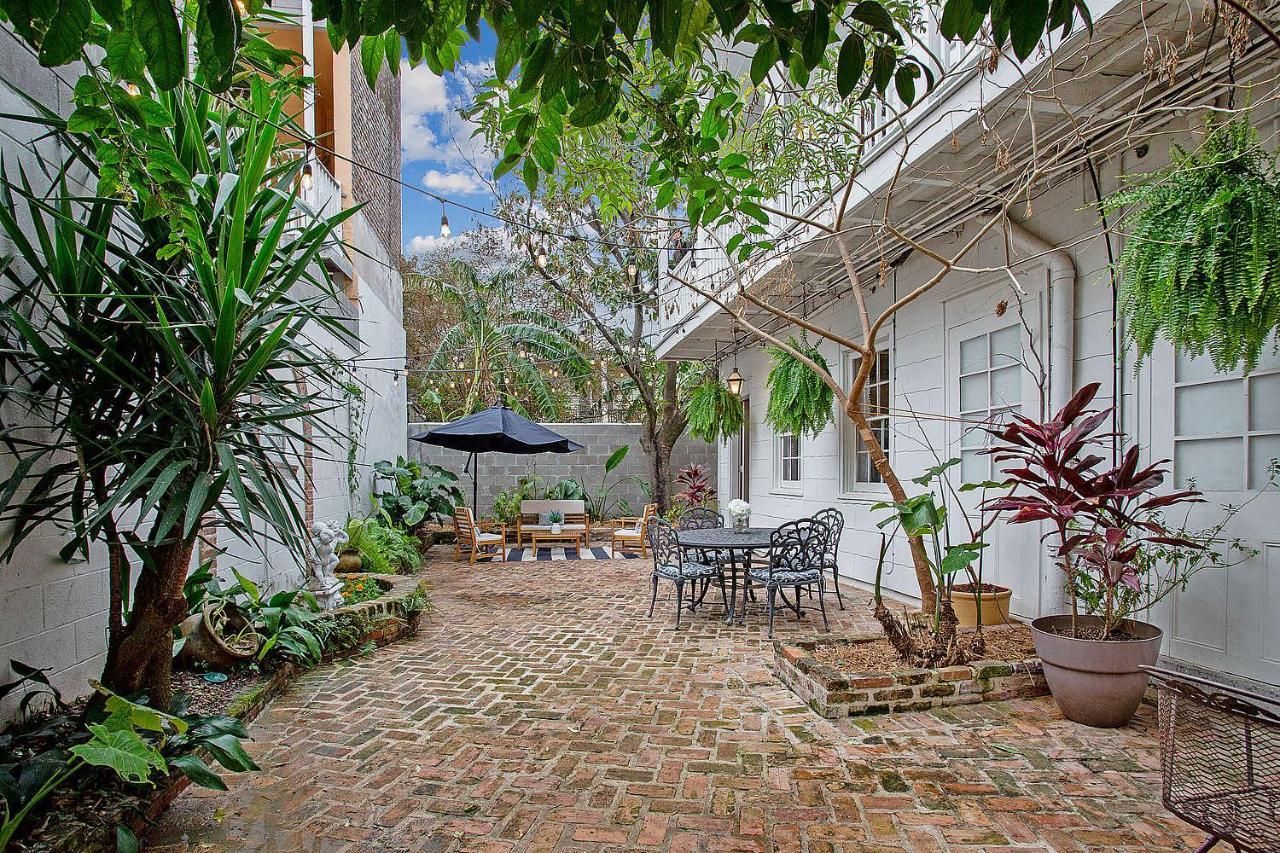 Bourbon Street Apartment New Orleans