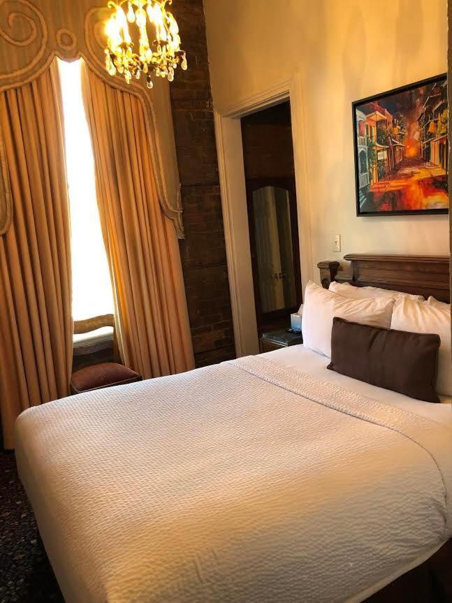 Hotel Lafitte & Bar New Orleans