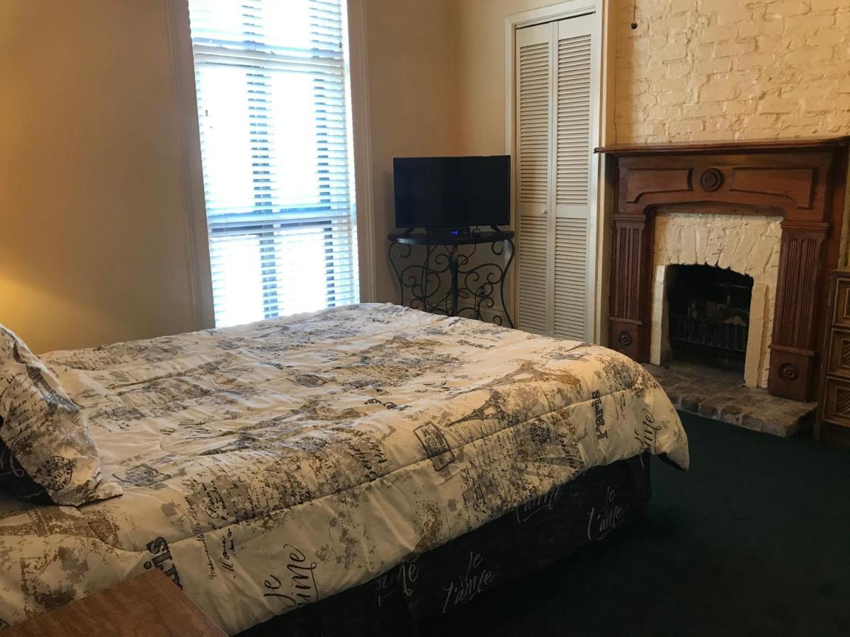 The Courtyards Apartment