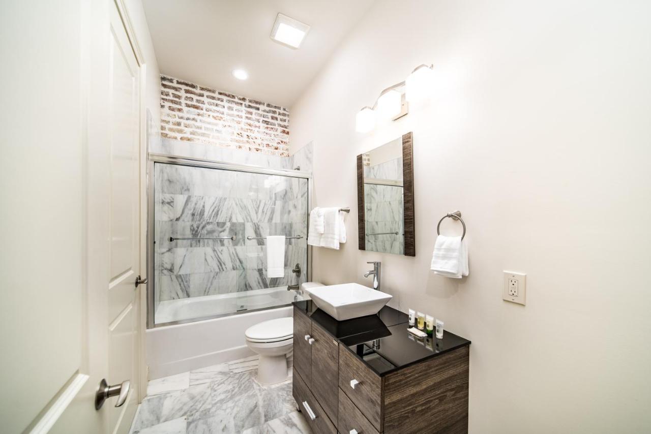 Le Bon Temps - Luxury Apts New Orleans