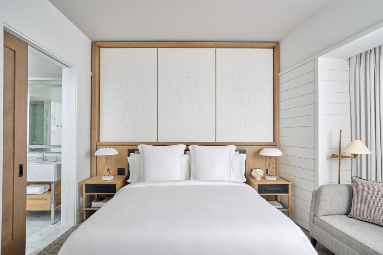 Four Seasons Hotel 5*