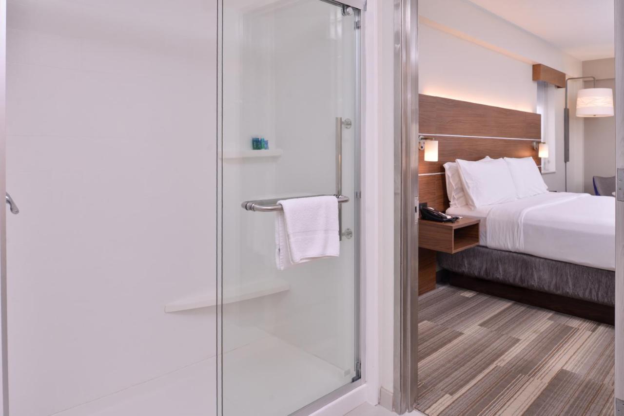 Express - Arts District By Ihg Hotel New Orleans