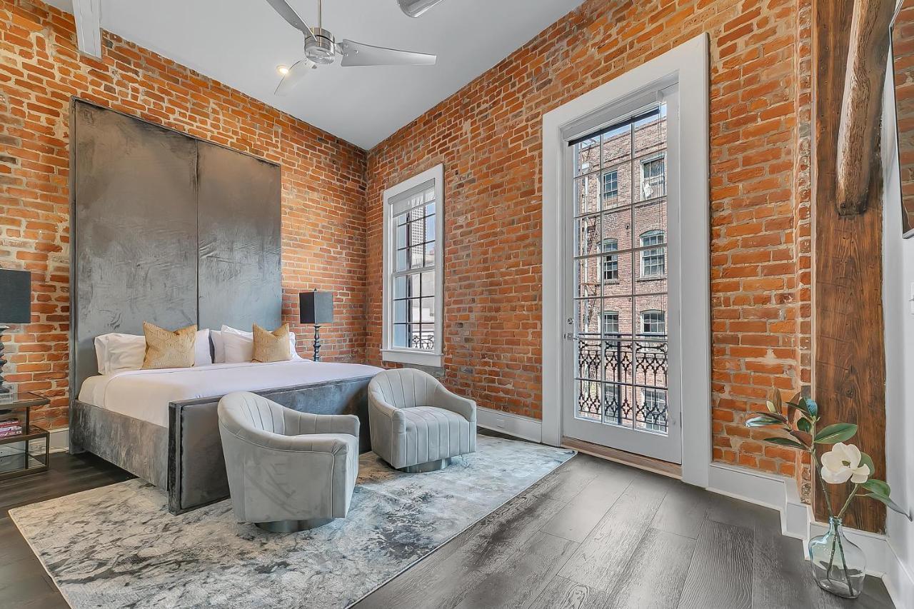 The Magnolia Apartment