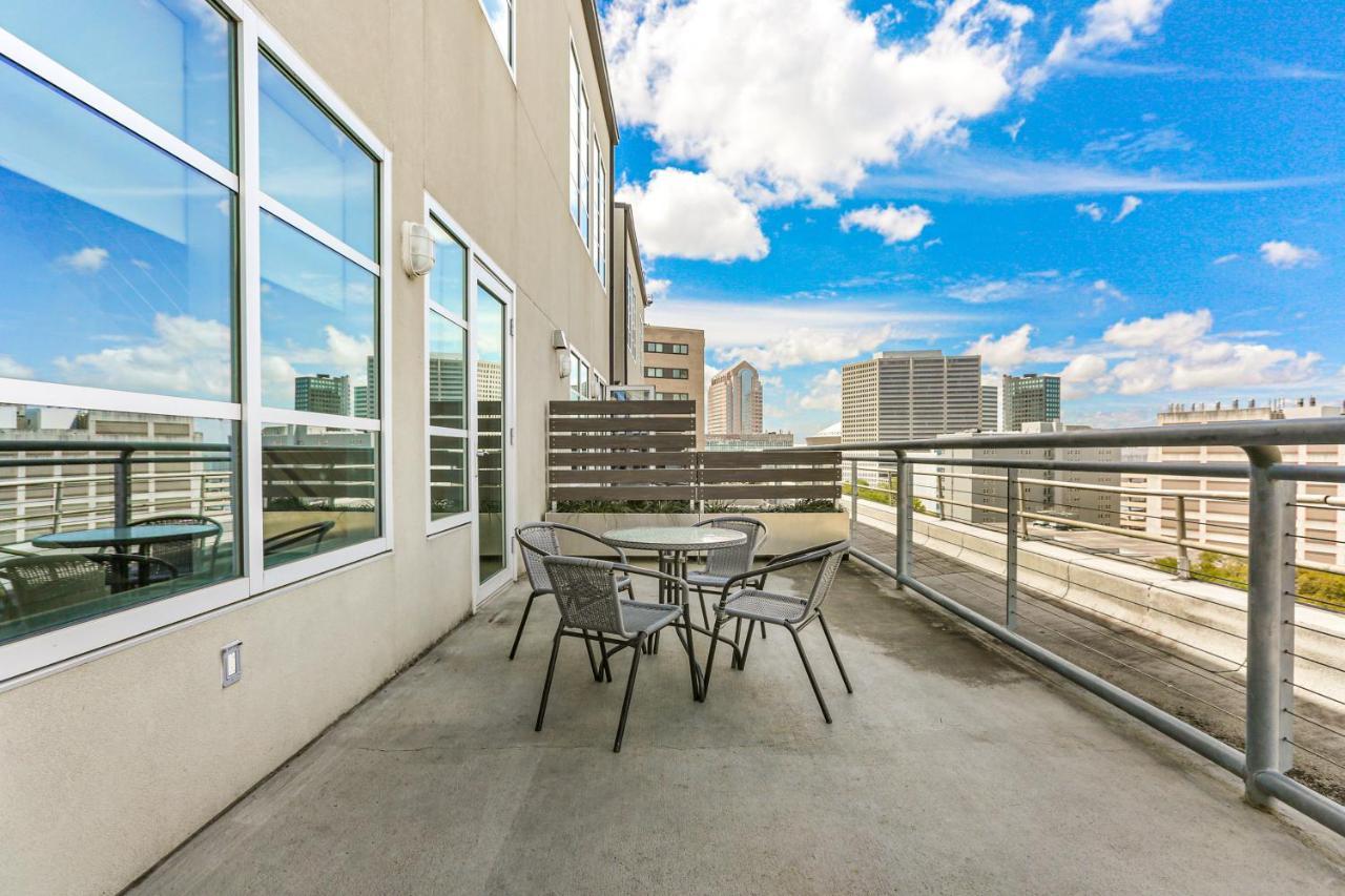 2 Bedroom Elegant In Downtown * New Orleans