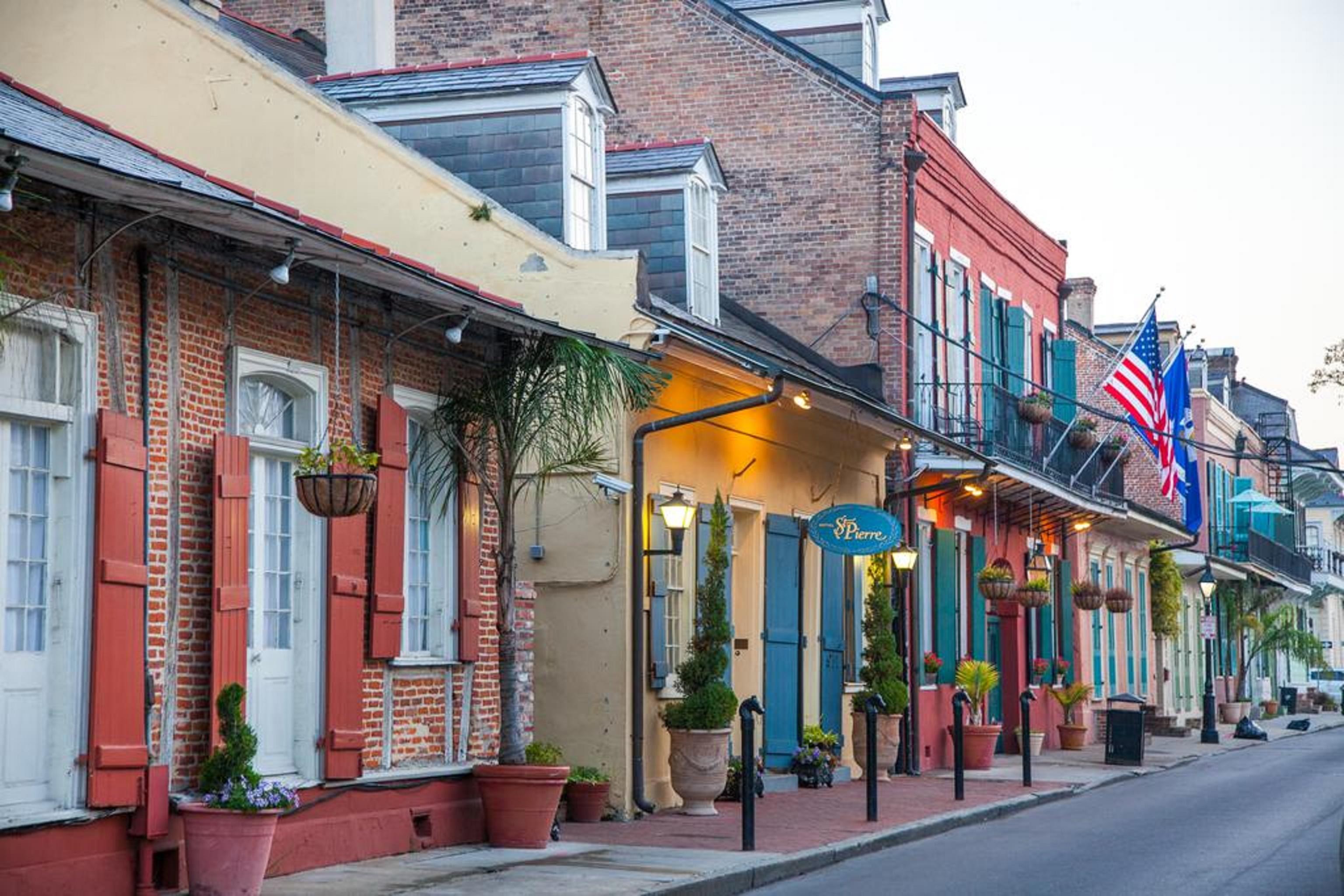 St. Pierre French Quarter Hotel 3*