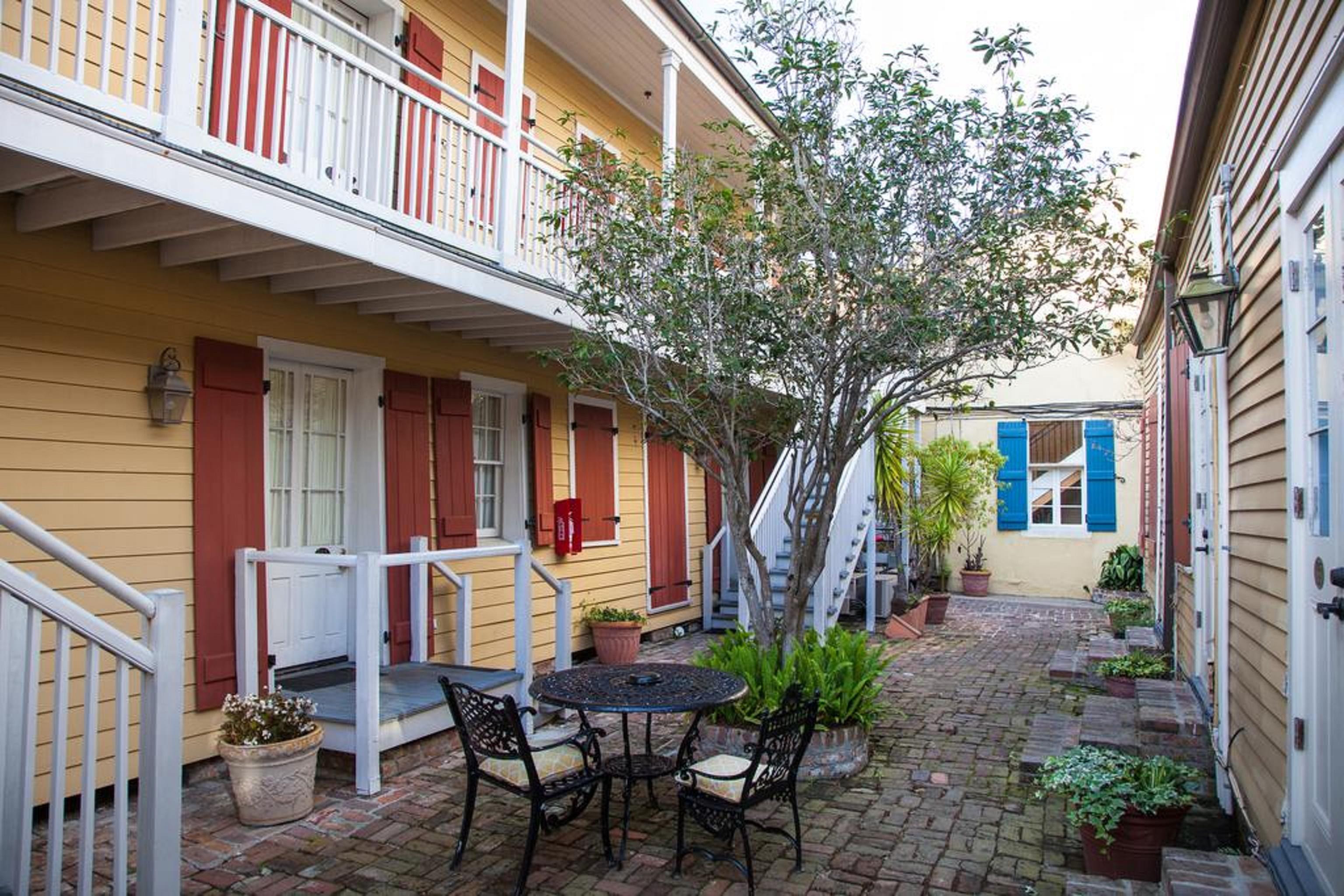 St. Pierre French Quarter Hotel 3*