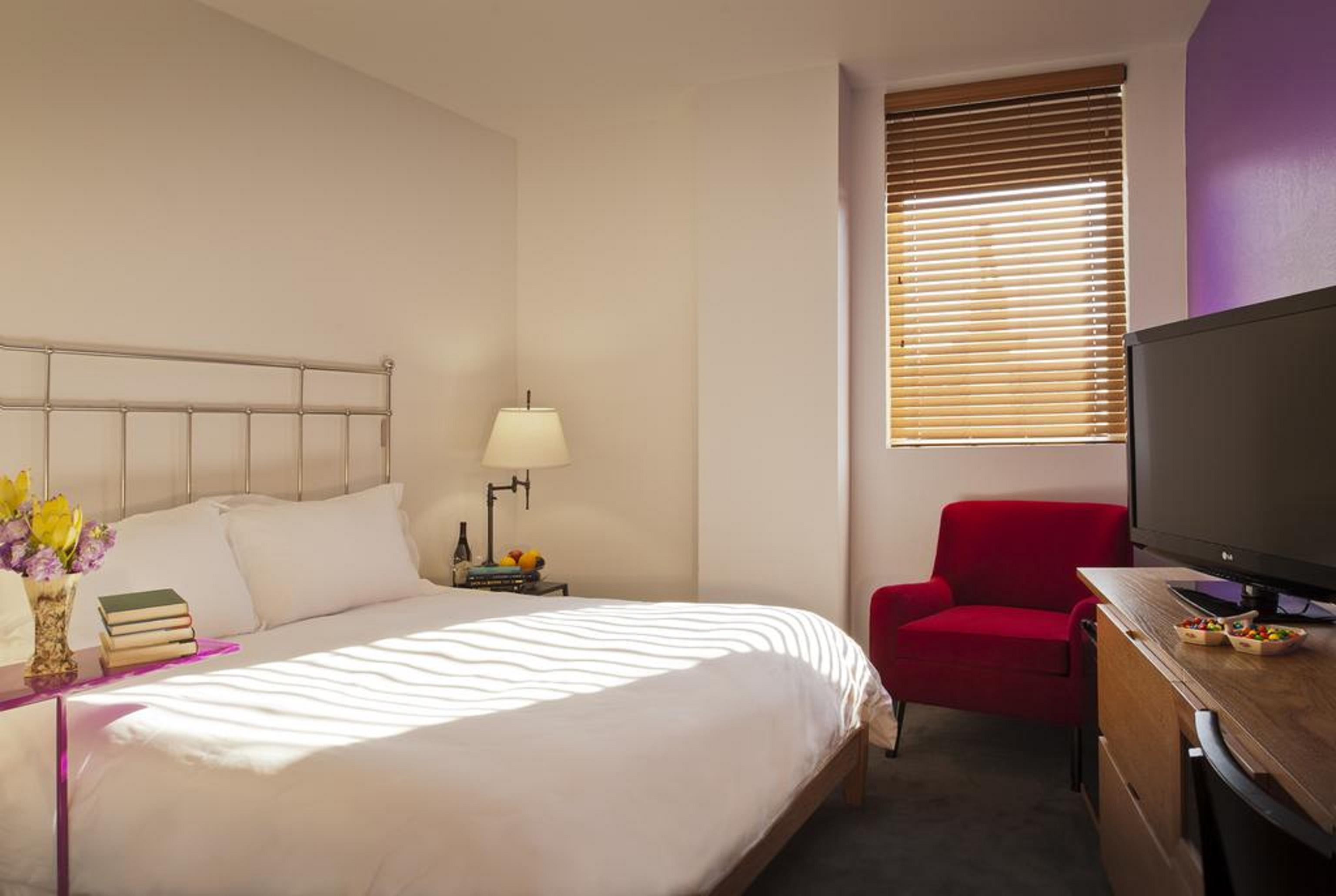 Hotel Express - Arts District By Ihg