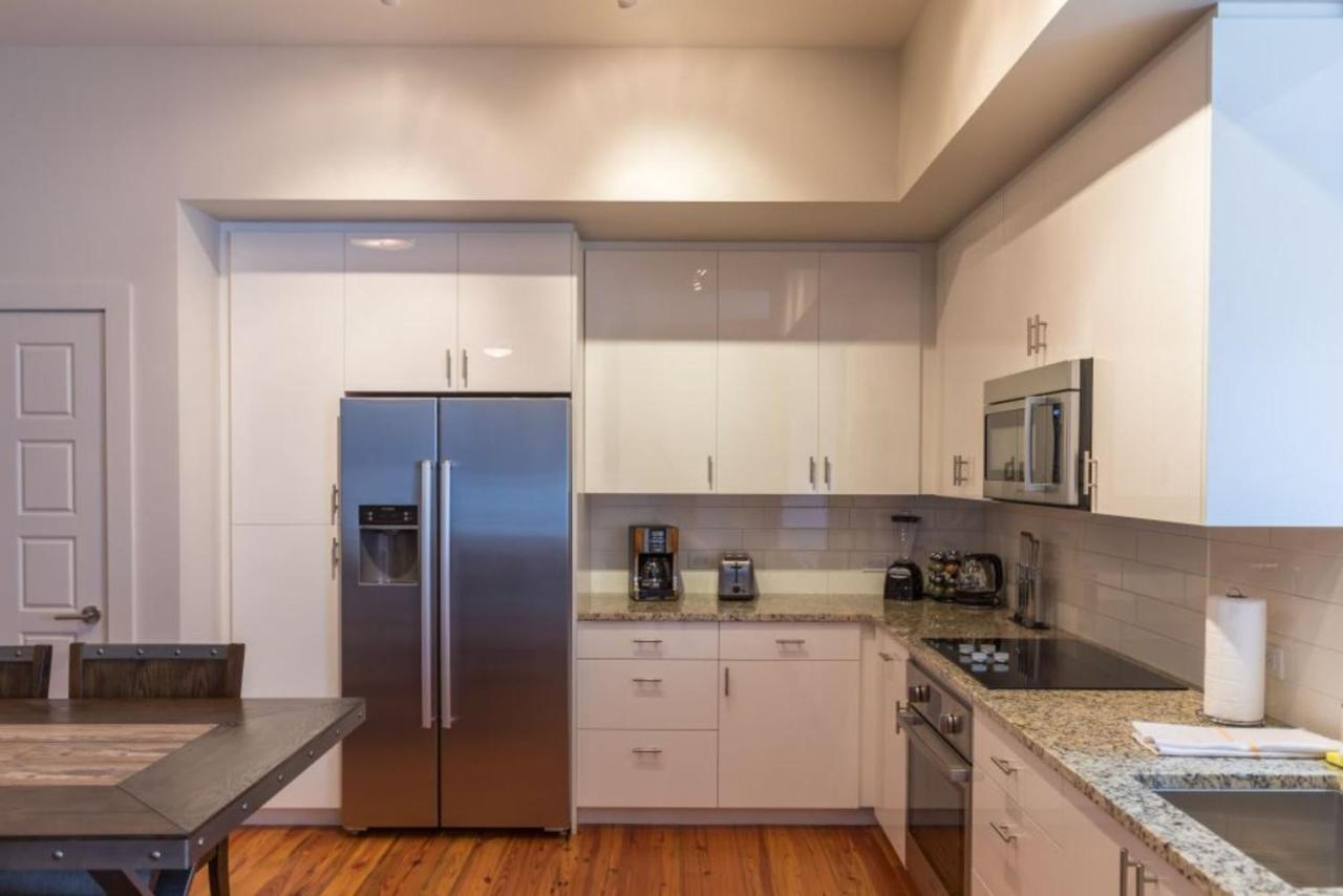 Apartment 2 Bedroom Elegant In Downtown New Orleans