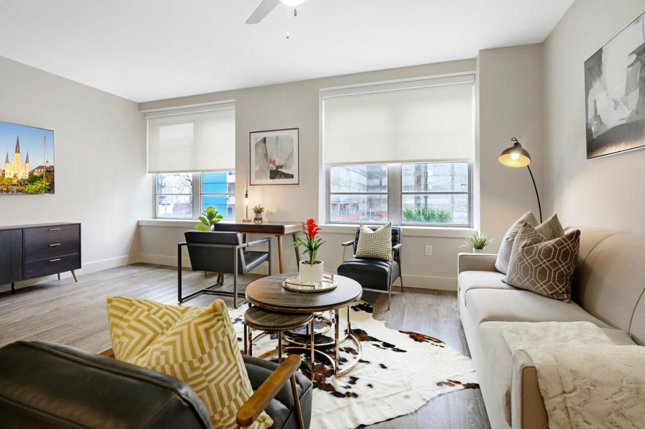 Apartment Modern & Fully Furnished In The Heart Of The *