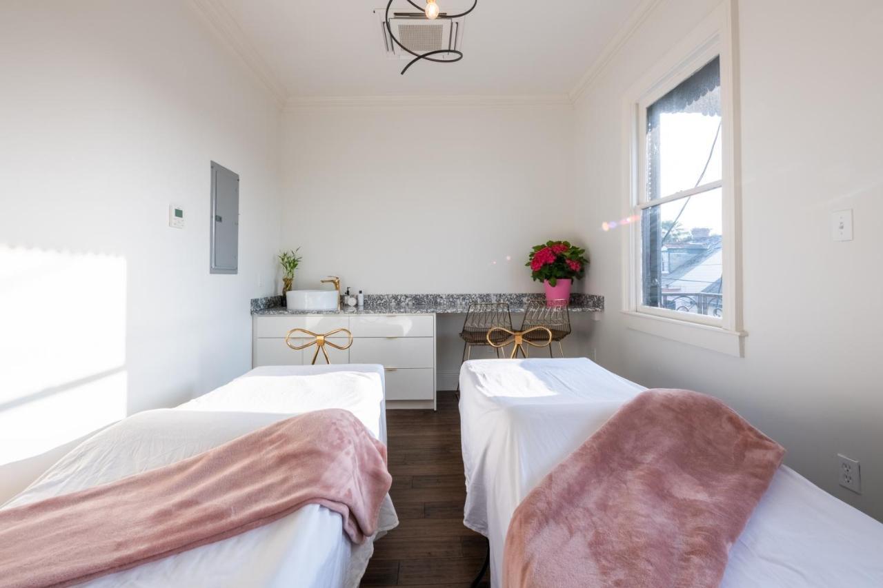 Serenity In The Marigny Bed & Breakfast *