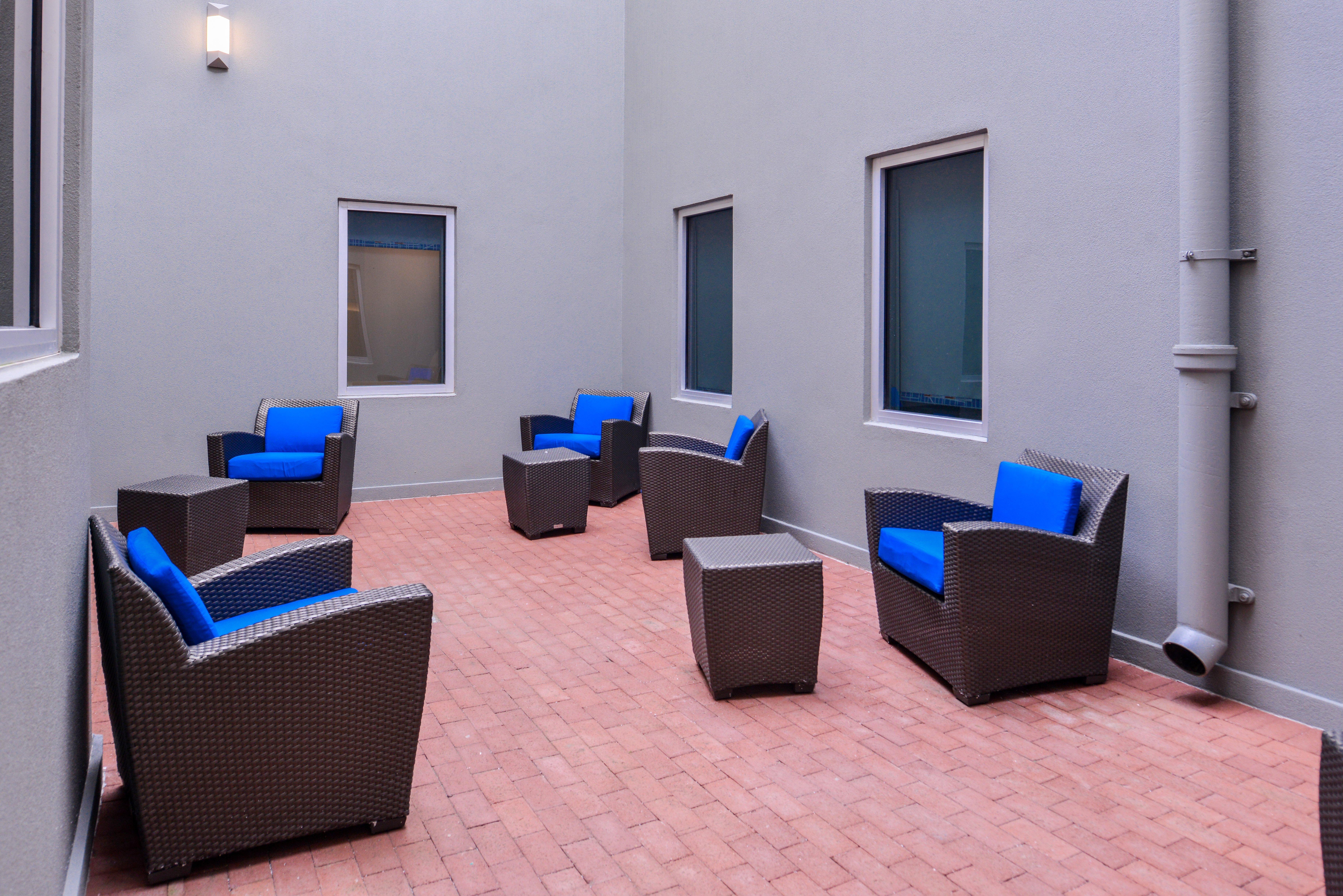 Express - Arts District By Ihg Hotel New Orleans