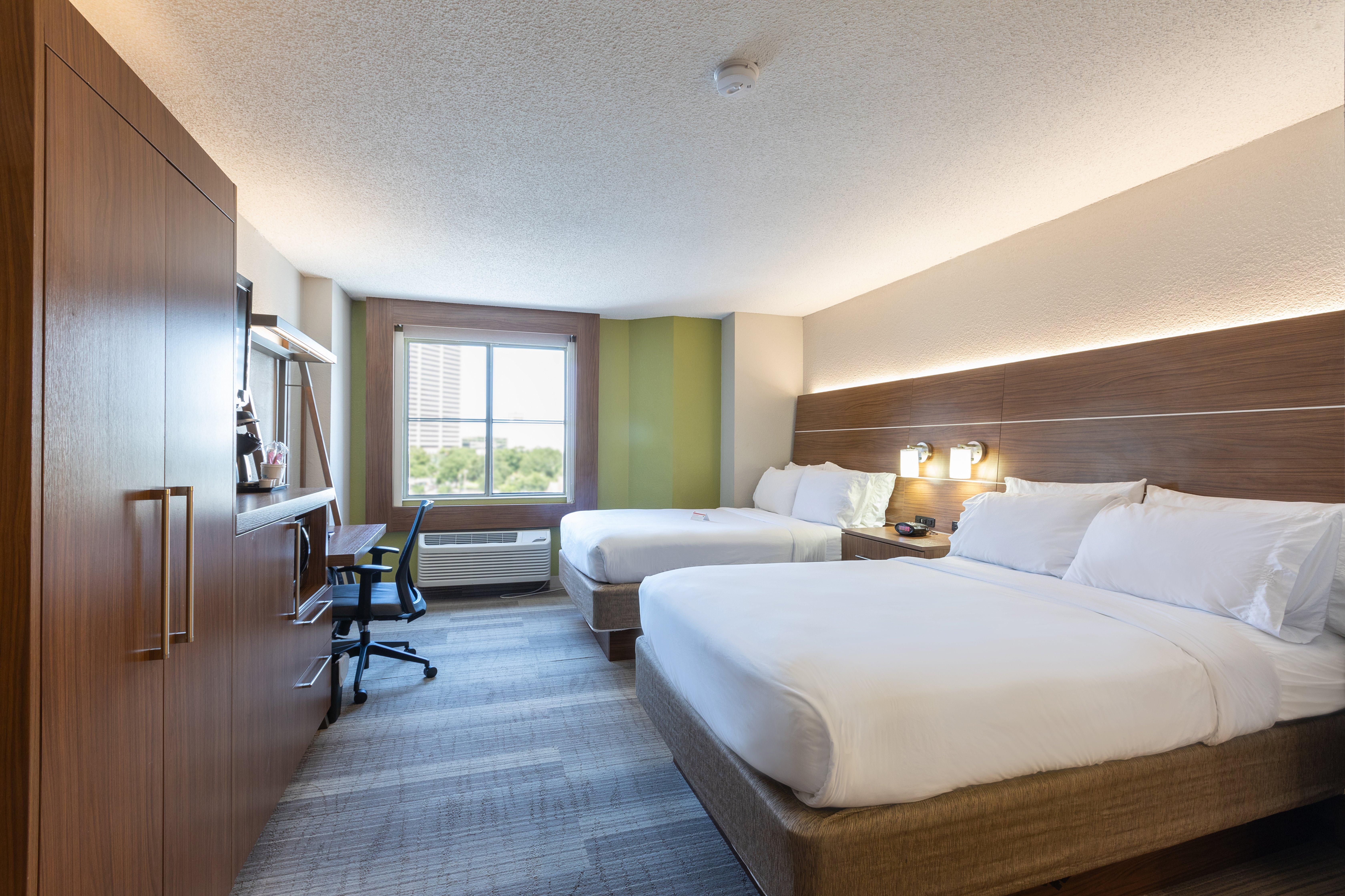 Express Downtown By Ihg Hotel