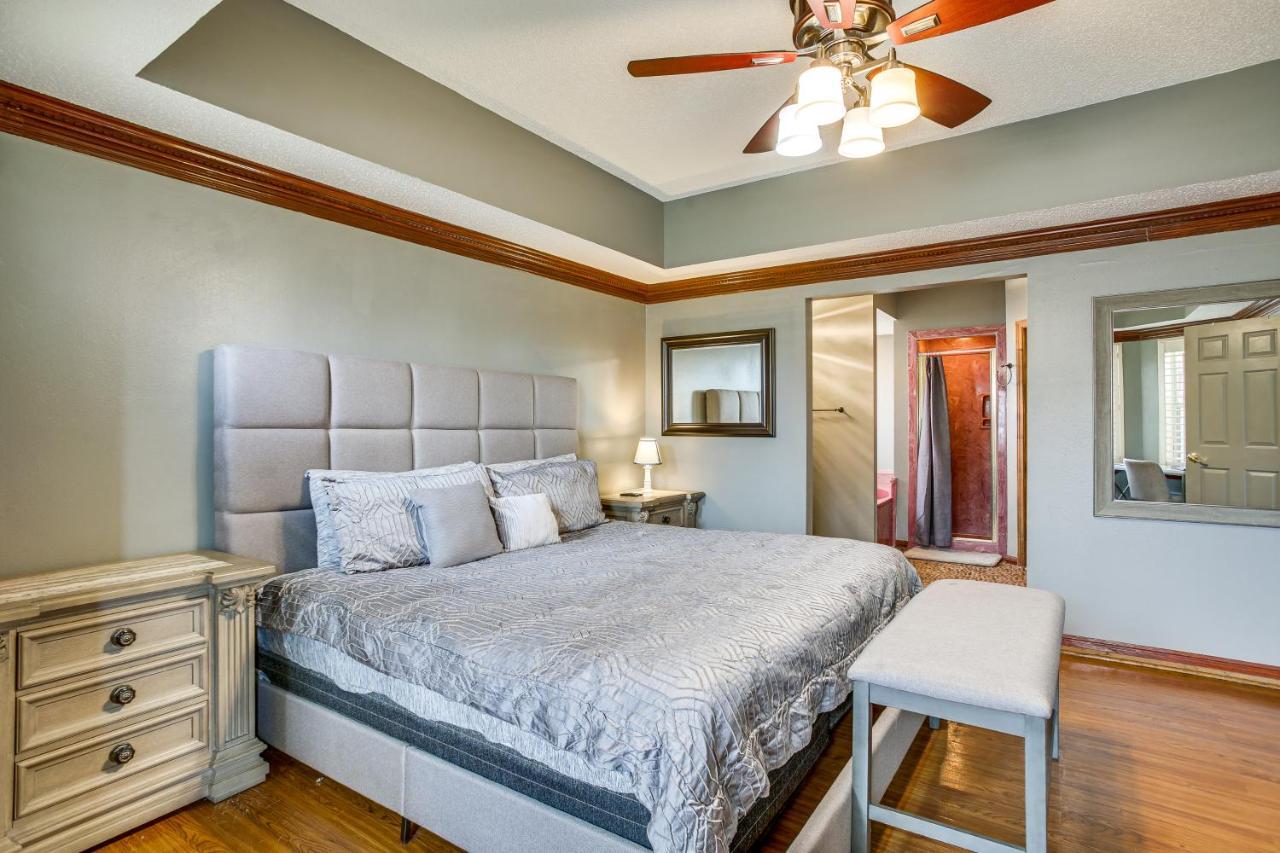 Spacious Retreat With Wet Bar And Yard! * New Orleans