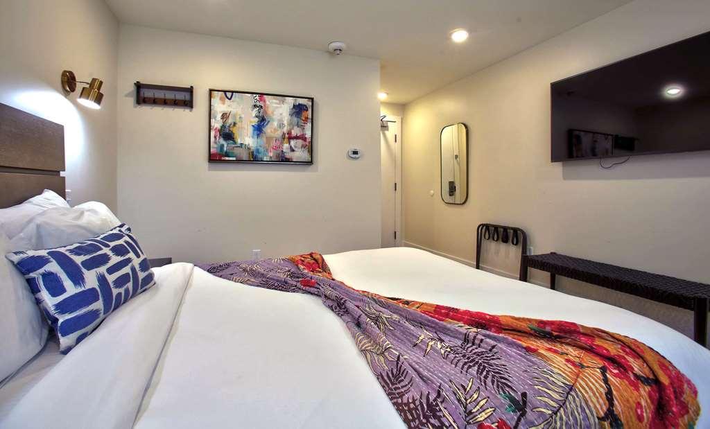 Lucky Hotel New Orleans