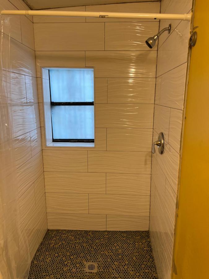 Comfortable Crash Pad Apartment New Orleans