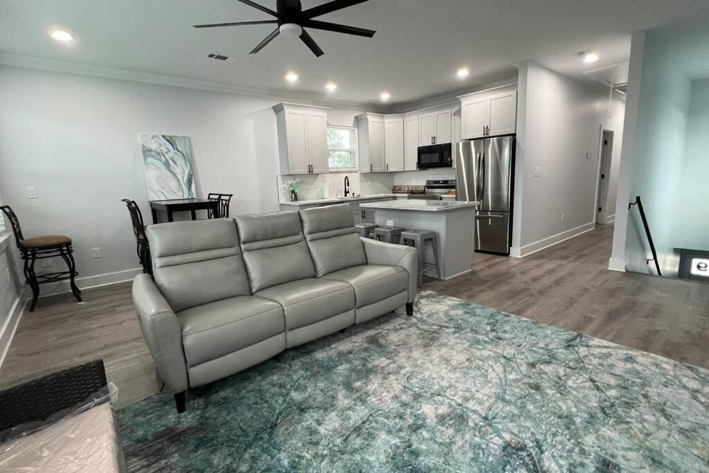 Bywater St Claude Area With Charm! 3 Miles From The French Quarter Apartment *