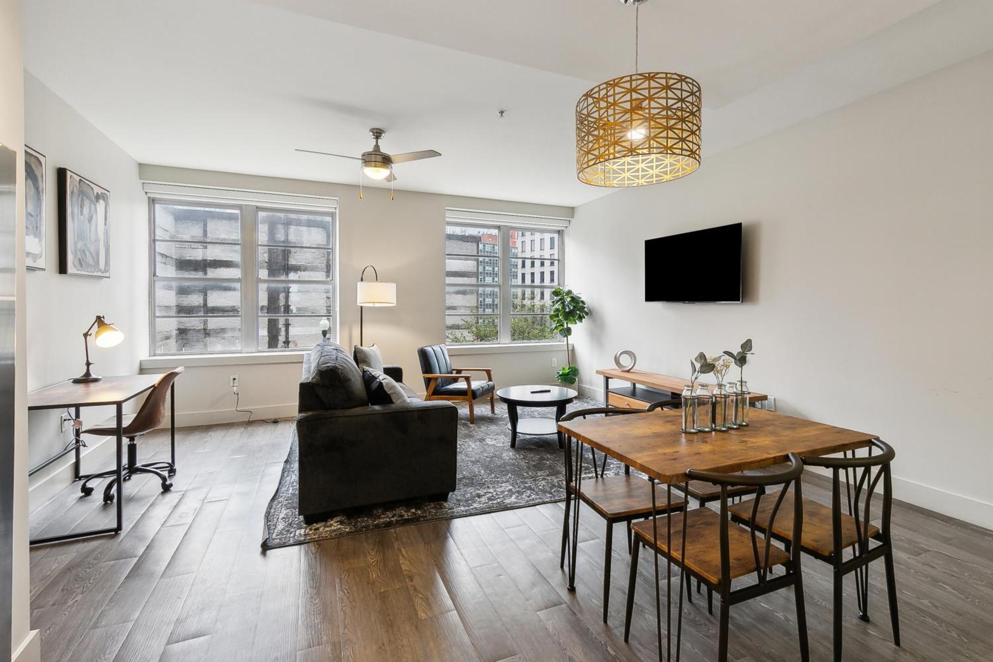 Apartment Upscale And Penthouses Close To Canal And Bourbon St *