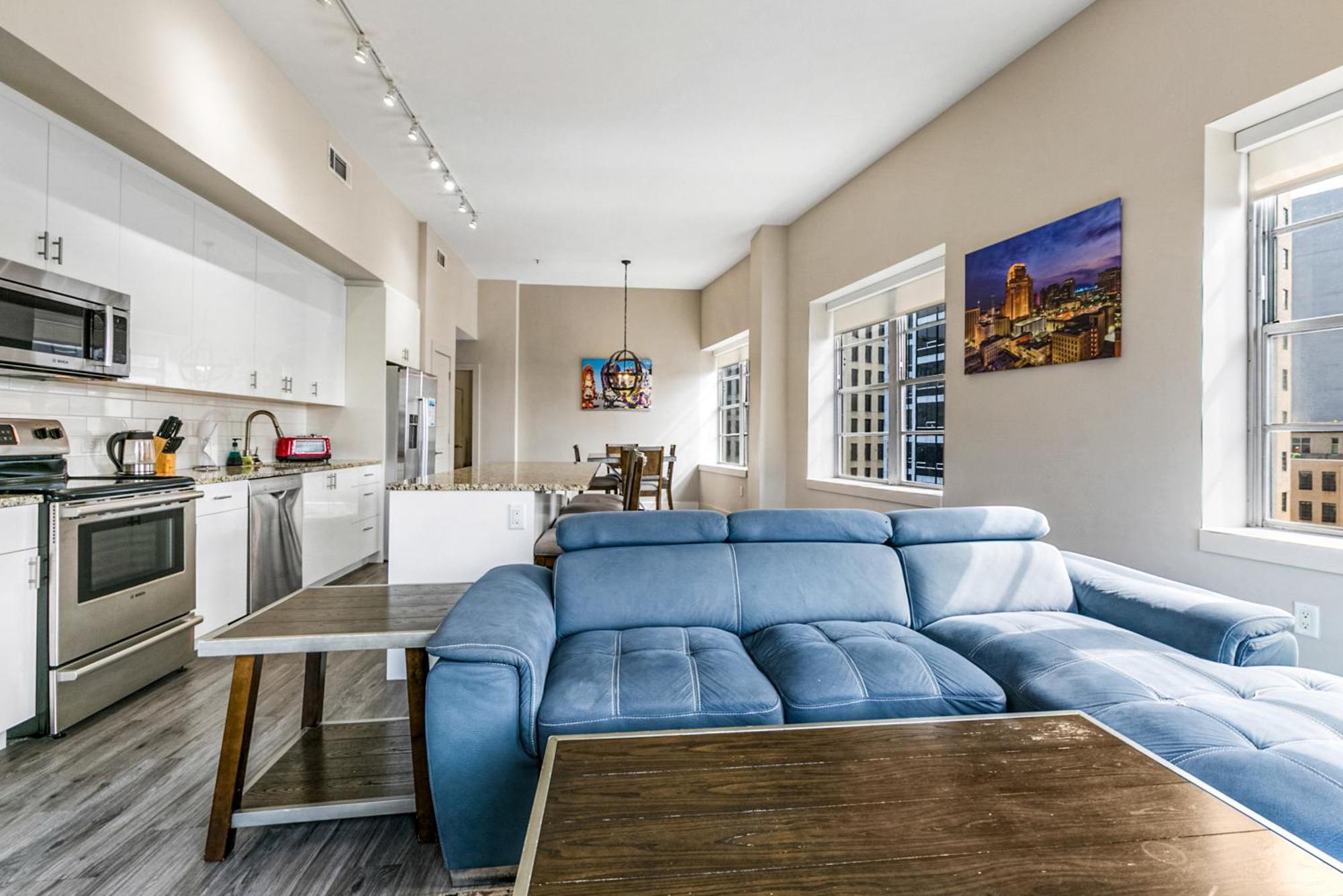 2 Bedroom Elegant In Downtown Apartment New Orleans