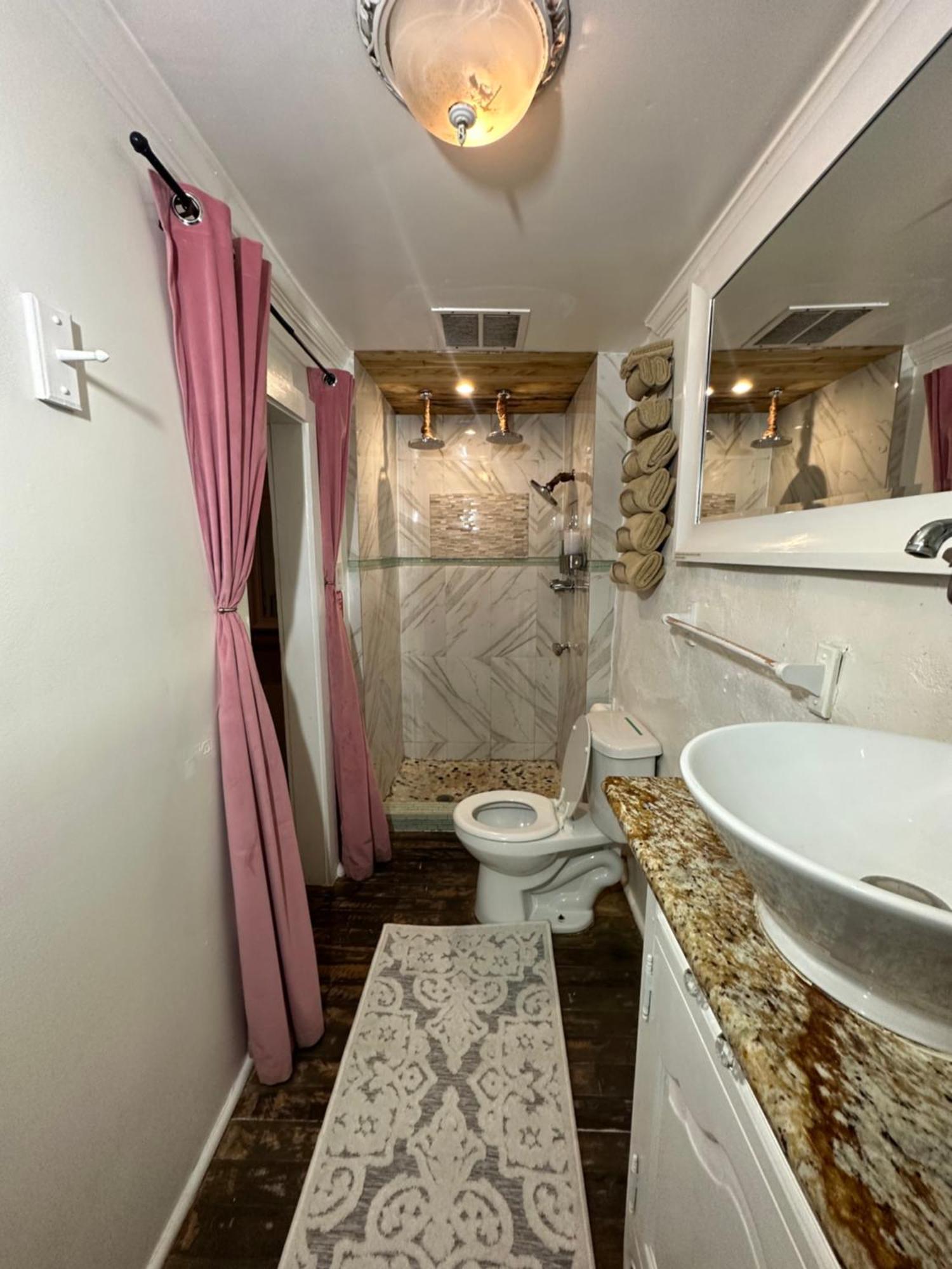 Fleur De Lis Mansion Bed & Breakfast New Orleans