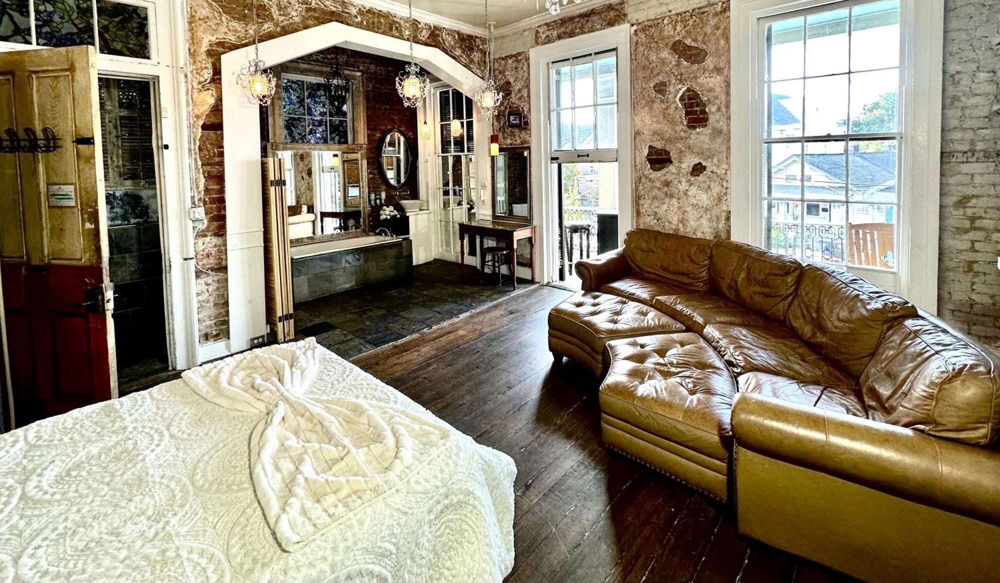 Fleur De Lis Mansion New Orleans