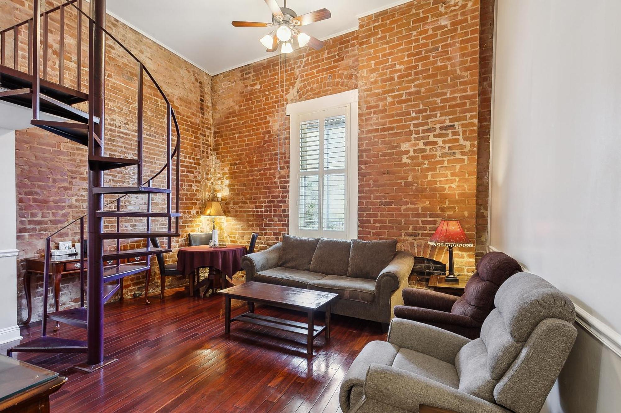 Hotel Maison Pierre Lafitte New Orleans
