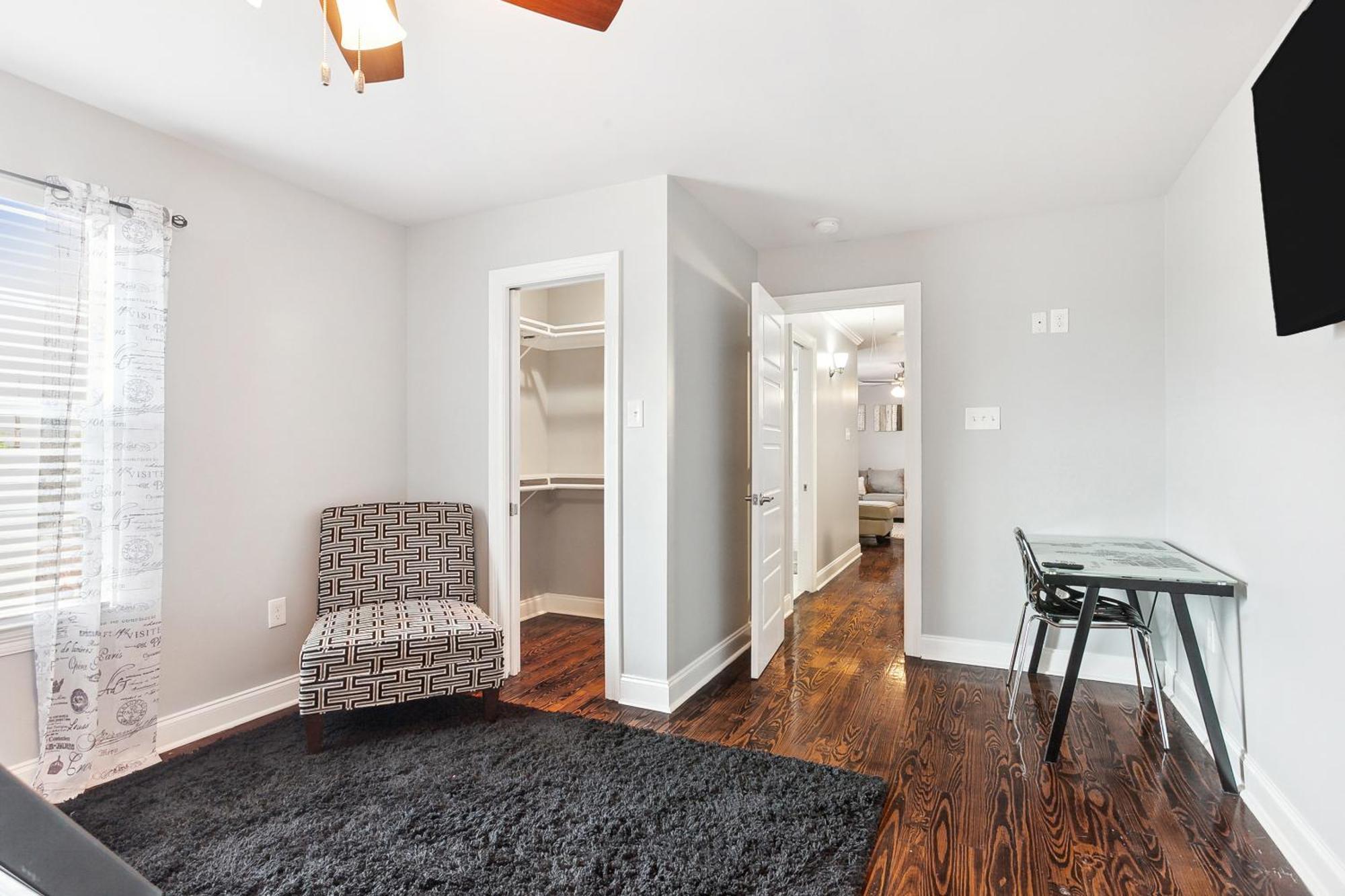 Amazing 3bedroom Townhome, In Historic Dryade City Holiday home